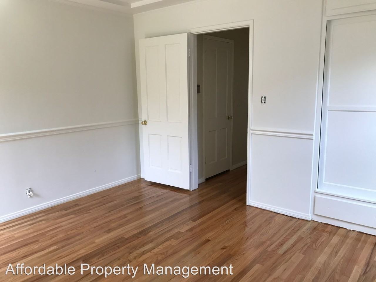 1123 Bilton Way - Photo 3 of 10