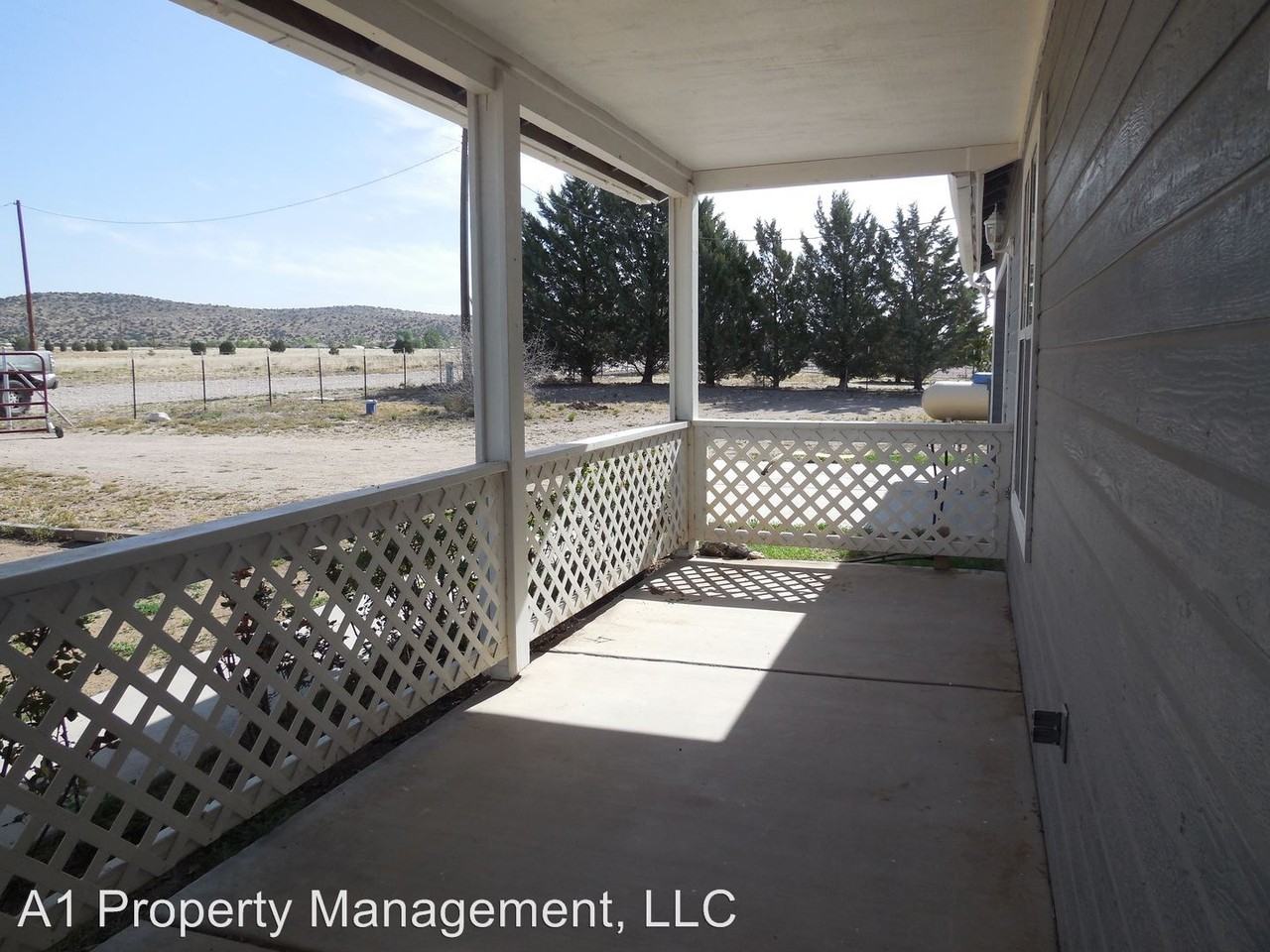 815 W Ahonen Rd - Photo 3 of 17