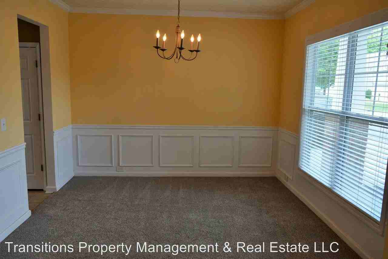 325 Azalea Loop - Photo 3 of 30