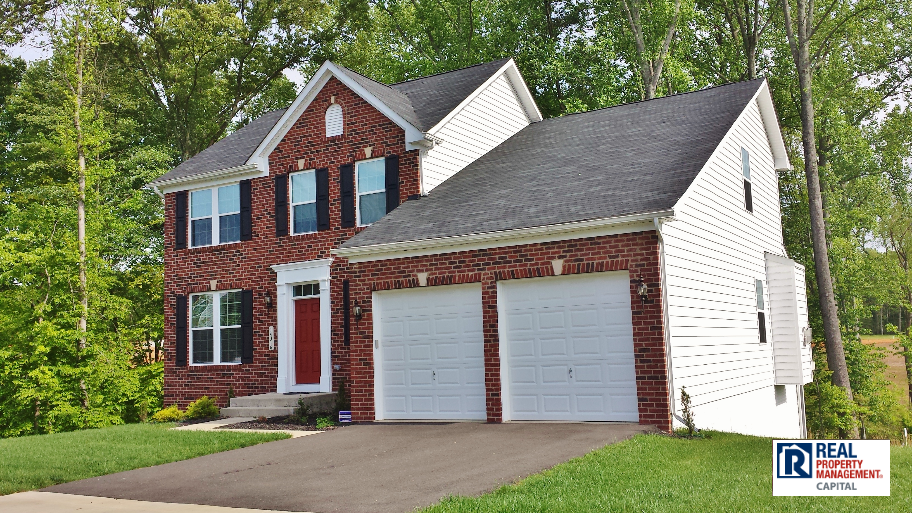 14316 Devinger Pl - Photo 2 of 43