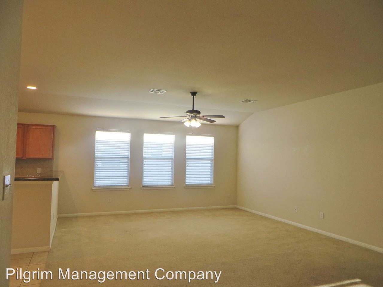 7833 Squirrel Hollow Dr - Photo 3 of 20