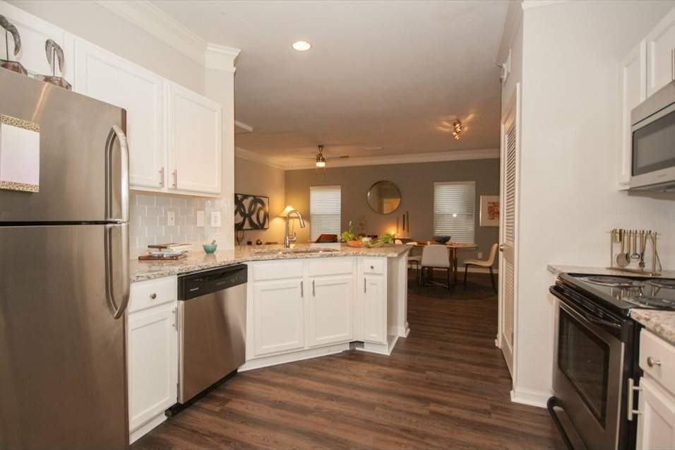 Mandalay Villas - Photo 2 of 14