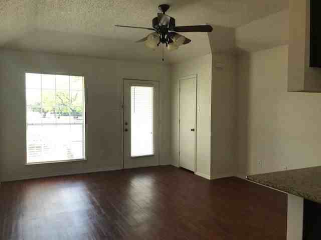 1084 Winscott Rd - Photo 3 of 6