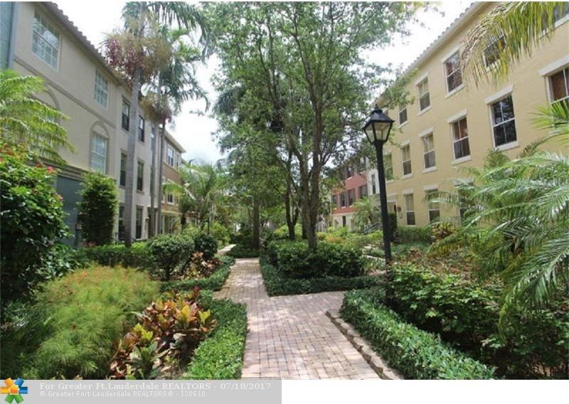 644 Fern St #644 - Photo 3 of 13