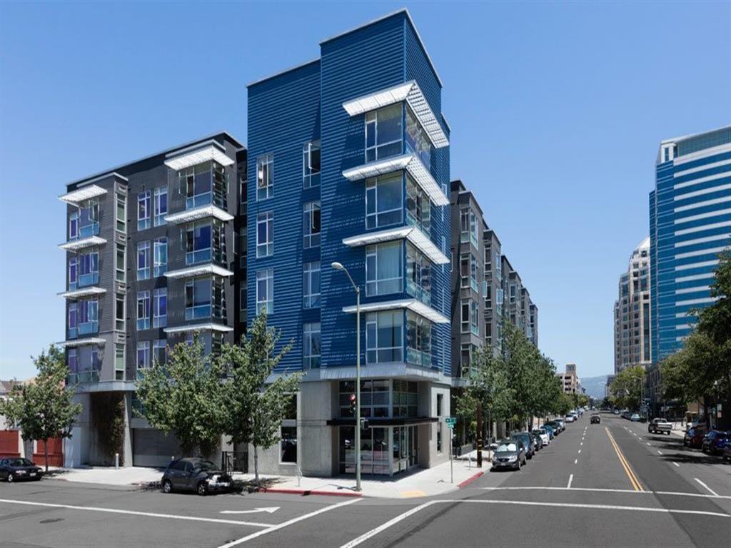 901 Jefferson (SOLD) - Photo 2 of 19