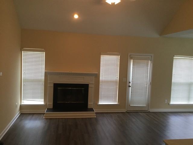 7360 7360 Sugarloaf Drive - Photo 2 of 13