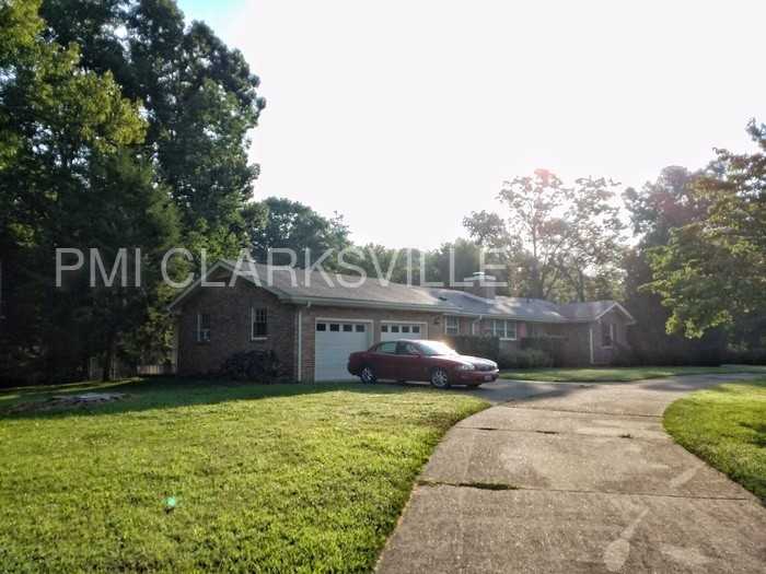 119 Bullock Dr - Photo 2 of 29