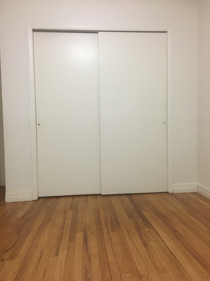 261 E 237th St - Photo 3 of 7