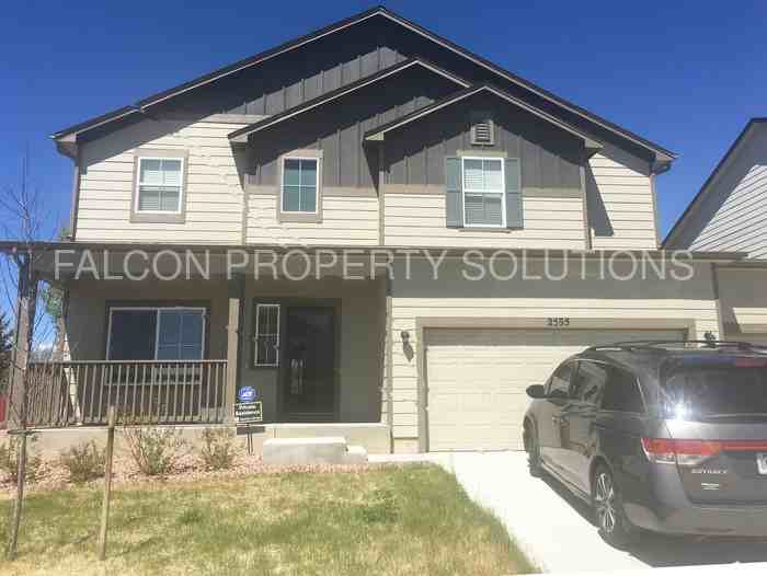2595 Reed Grass Way