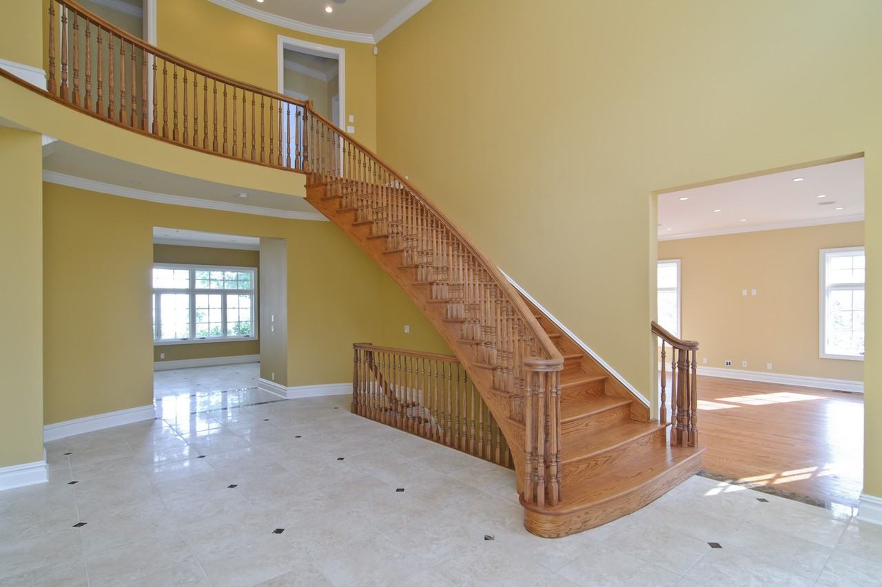 30 Shelter Rock Rd - Photo 2 of 17