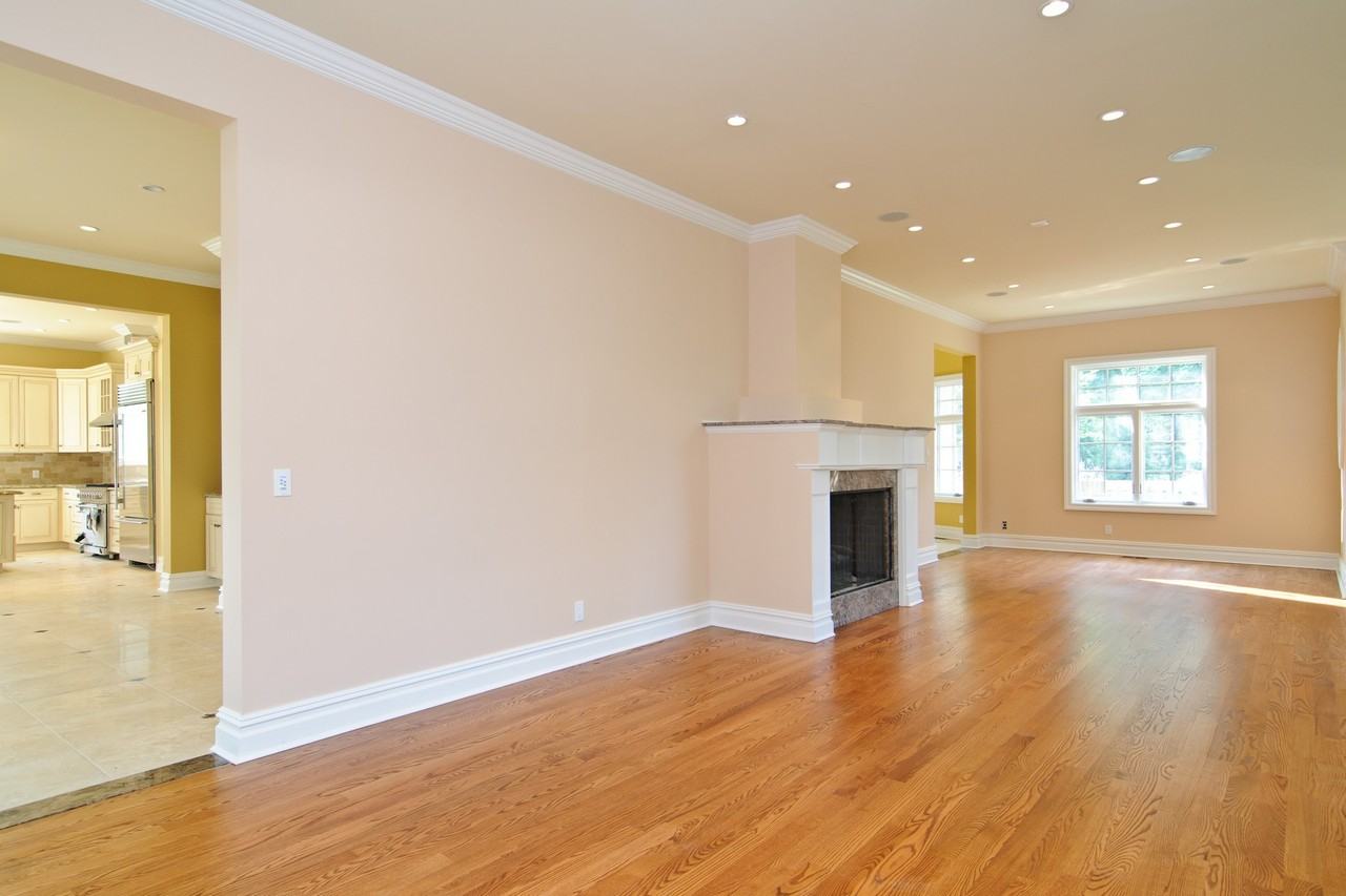 30 Shelter Rock Rd - Photo 3 of 17