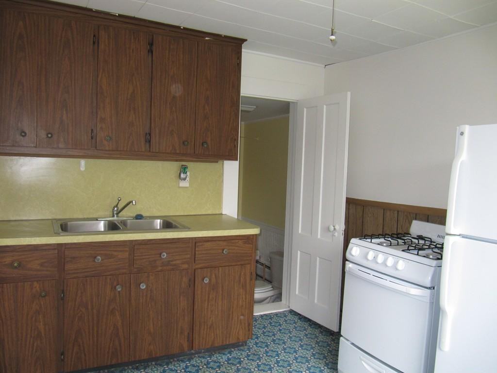26 Day Ave #3 - Photo 2 of 4