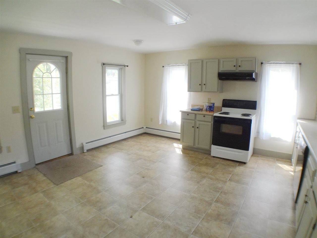 4 Hill St - Photo 3 of 24