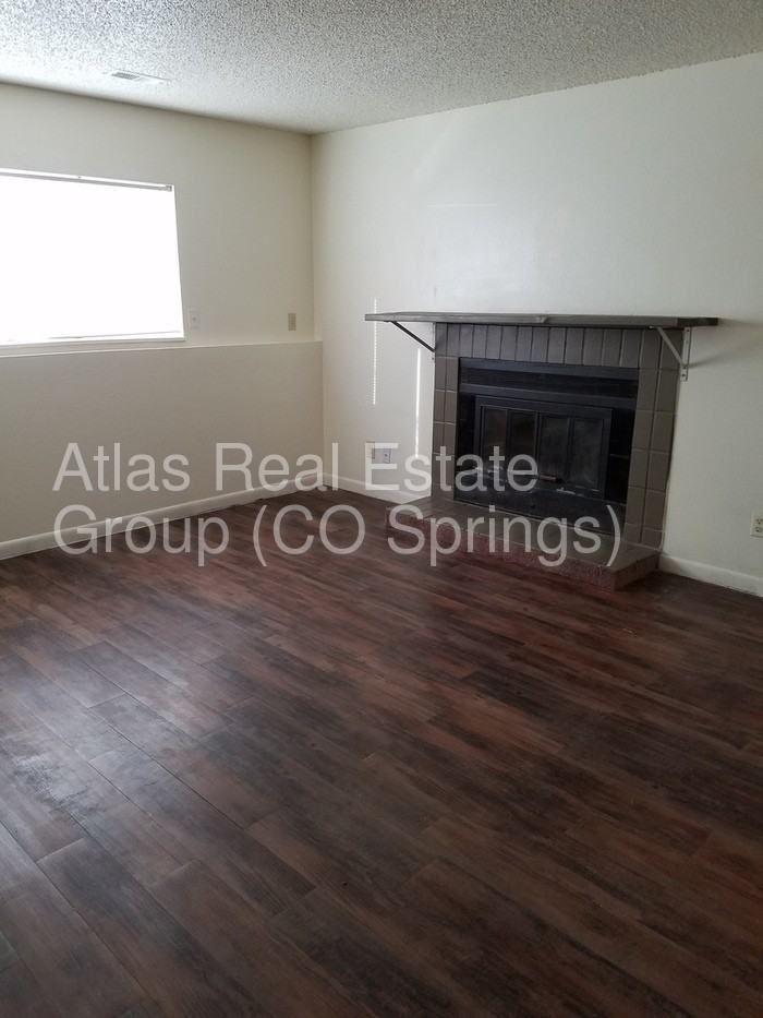 4481 E Pikes Peak Ave - Photo 3 of 36