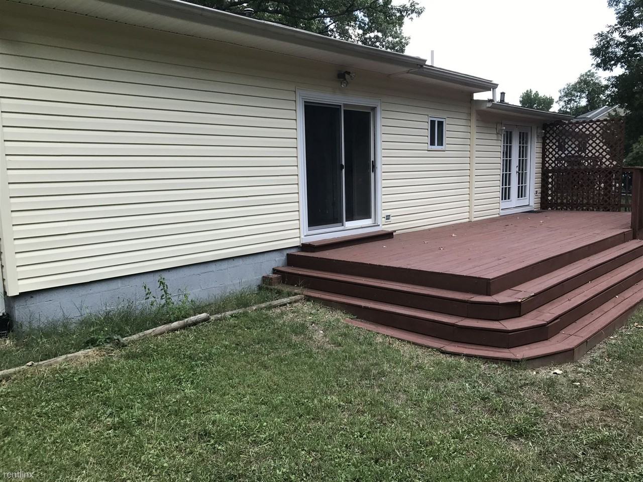 6525 Dower House Rd - Photo 3 of 11