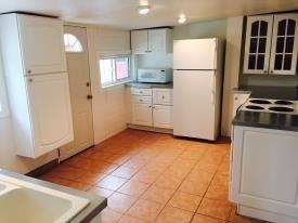 504 E Emma St - Photo 3 of 12