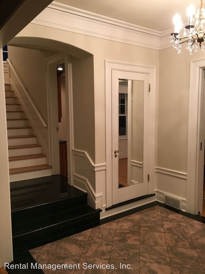 3506 E Burnside St - Photo 2 of 21