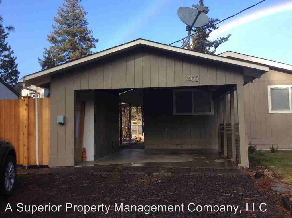 1402 NW Lexington Ave - Photo 2 of 10