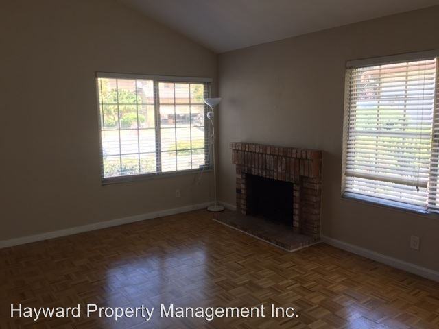 287 Ebony Way - Photo 2 of 12