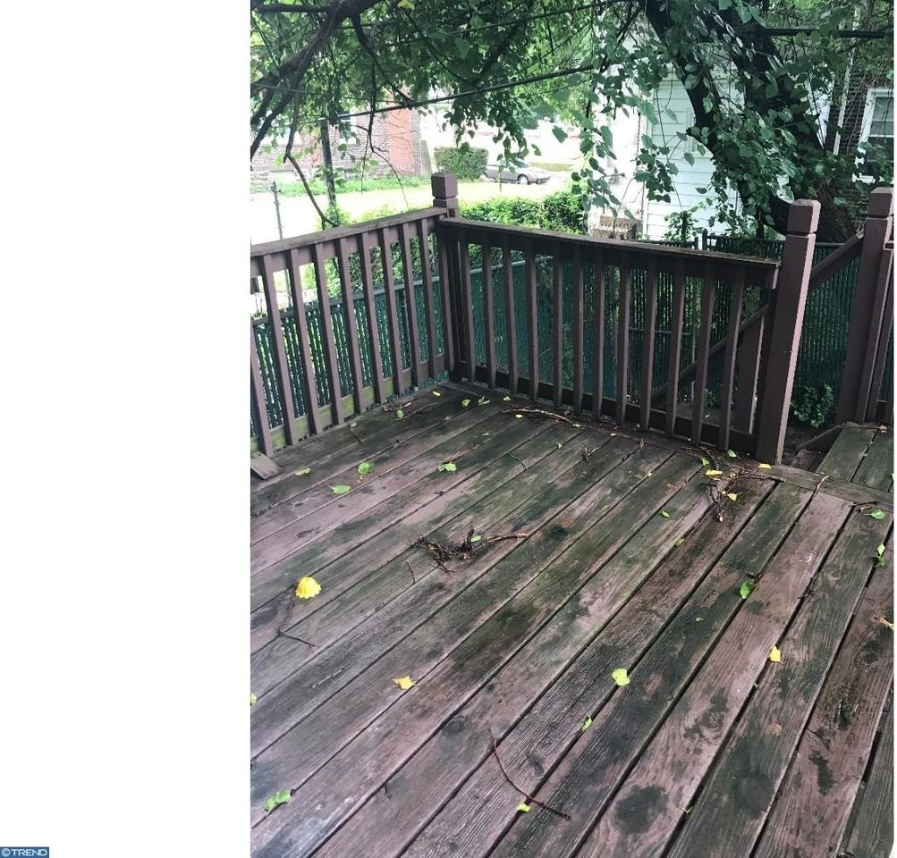 2524 Bonnaffon St - Photo 2 of 6