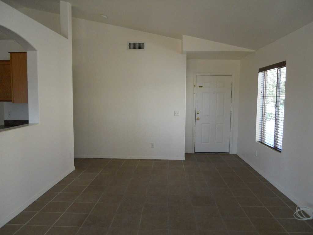7890 W Mural Hill Dr - Photo 3 of 14