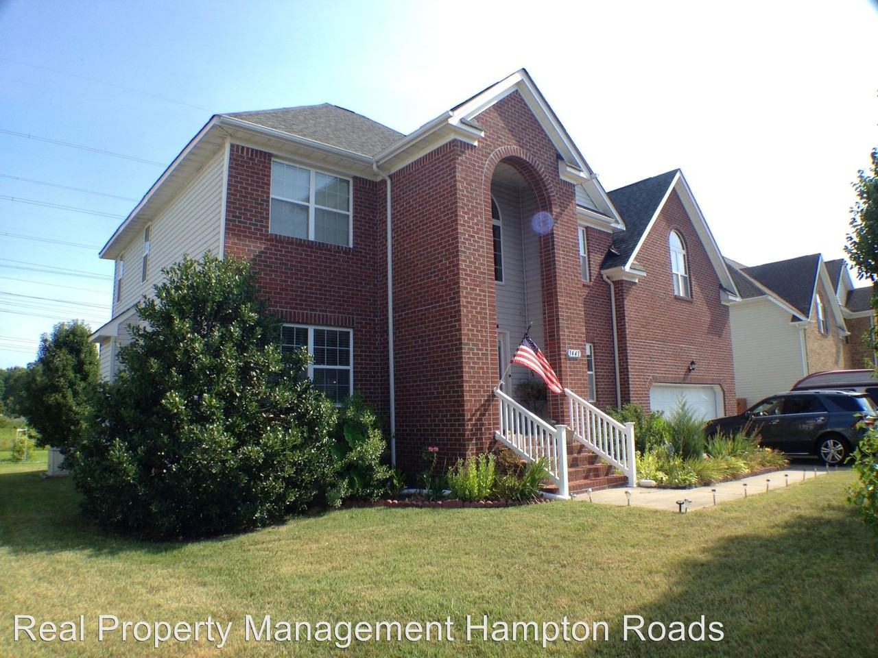 1441 Rivers Edge Trce - Photo 2 of 27