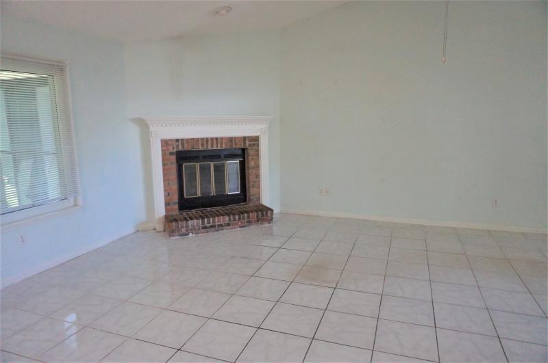 13398 Ashcroft Landing Ct - Photo 2 of 20
