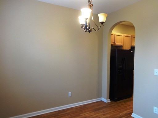 108 Worthington Dr - Photo 3 of 12