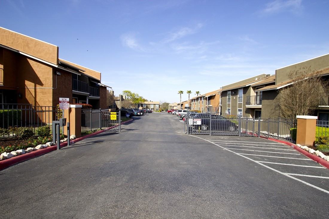 The Fountains of San Antonio - Photo 3 of 25