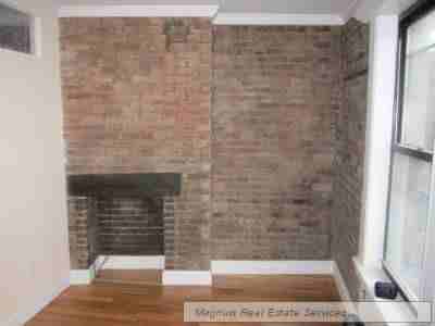 101 E 2nd St - Photo 3 of 5