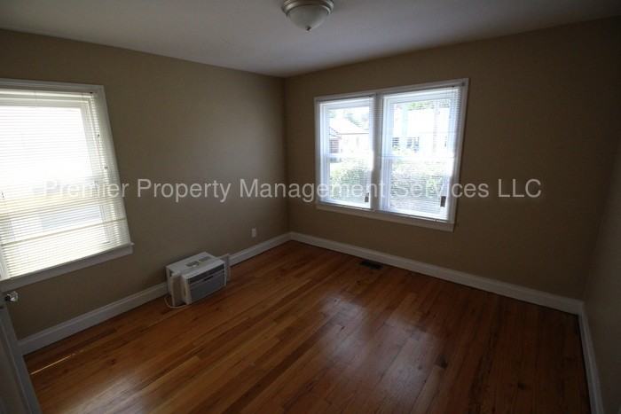 821 W Whitney Ave - Photo 3 of 10