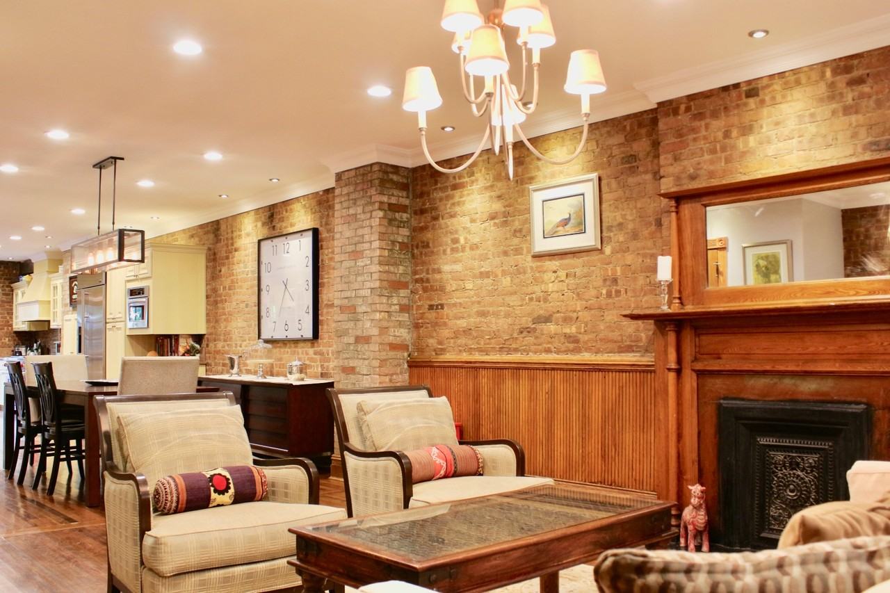 345 W 121st St - Photo 2 of 19