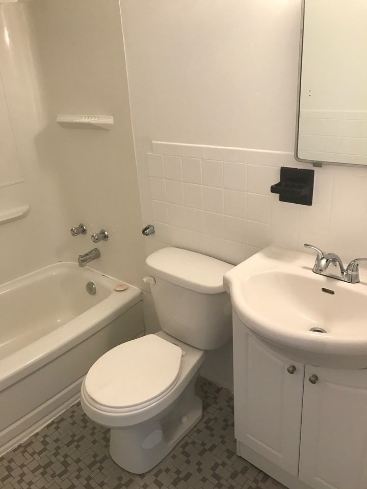 721 Pine Street - Photo 3 of 10