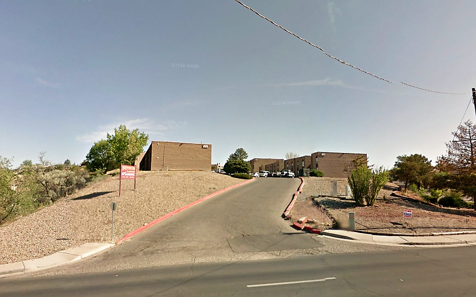 Brentwood Manor Apartments for Rent 610 E 30th St, Farmington, NM