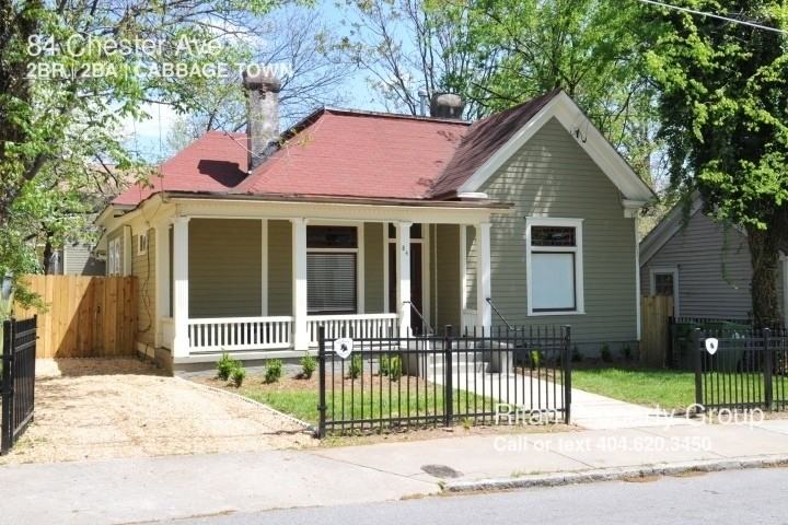 84 Chester Ave SE - Photo 3 of 27