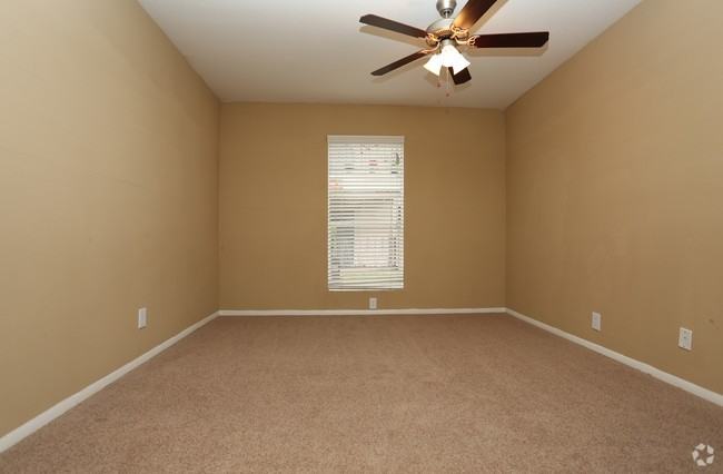 Willow Bend - Photo 3 of 14