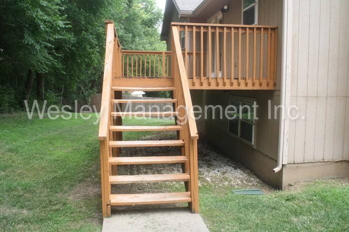 608 Willow Ct - Photo 3 of 28