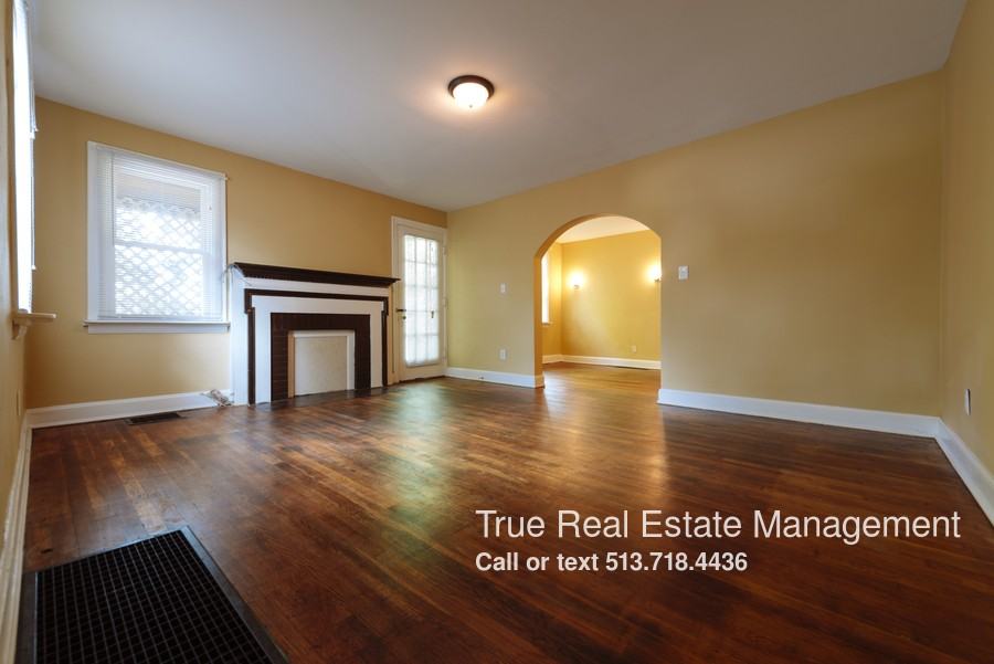 7052 Clovernook Ave - Photo 2 of 21