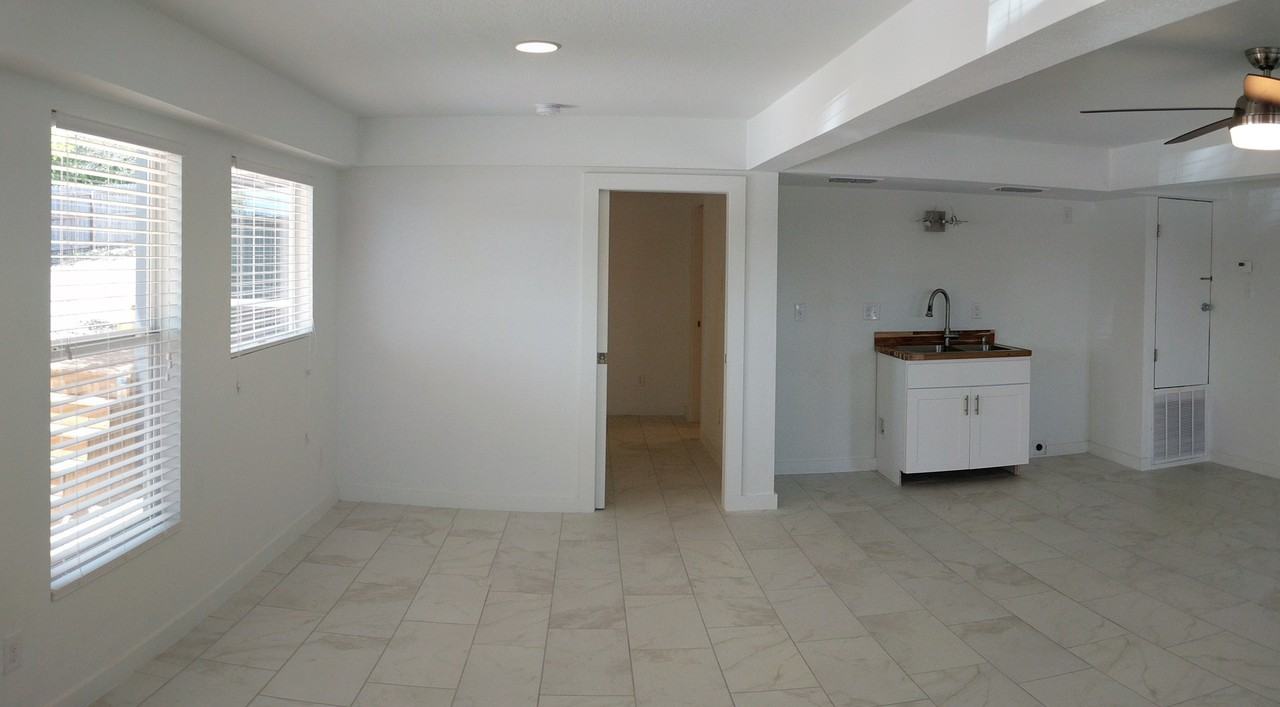 101 Aribe Drive Ground Flo - Photo 3 of 8