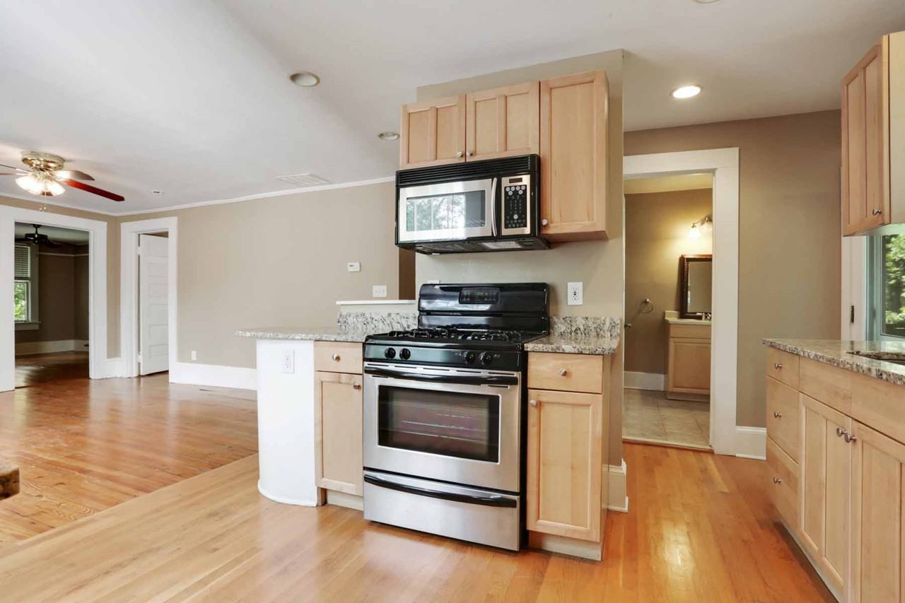 343 Candler St NE - Photo 2 of 21