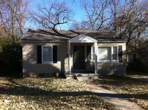 4429 Cleveland Ave - Photo 2 of 2