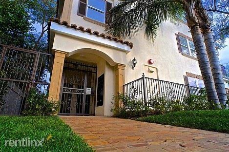 Savannah Apartment Homes - Photo 2 of 9