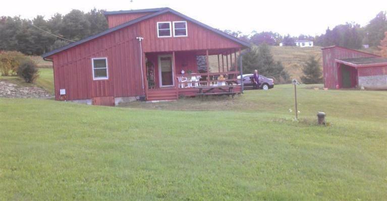 4004 Freer Hollow Rd - Photo 2 of 9