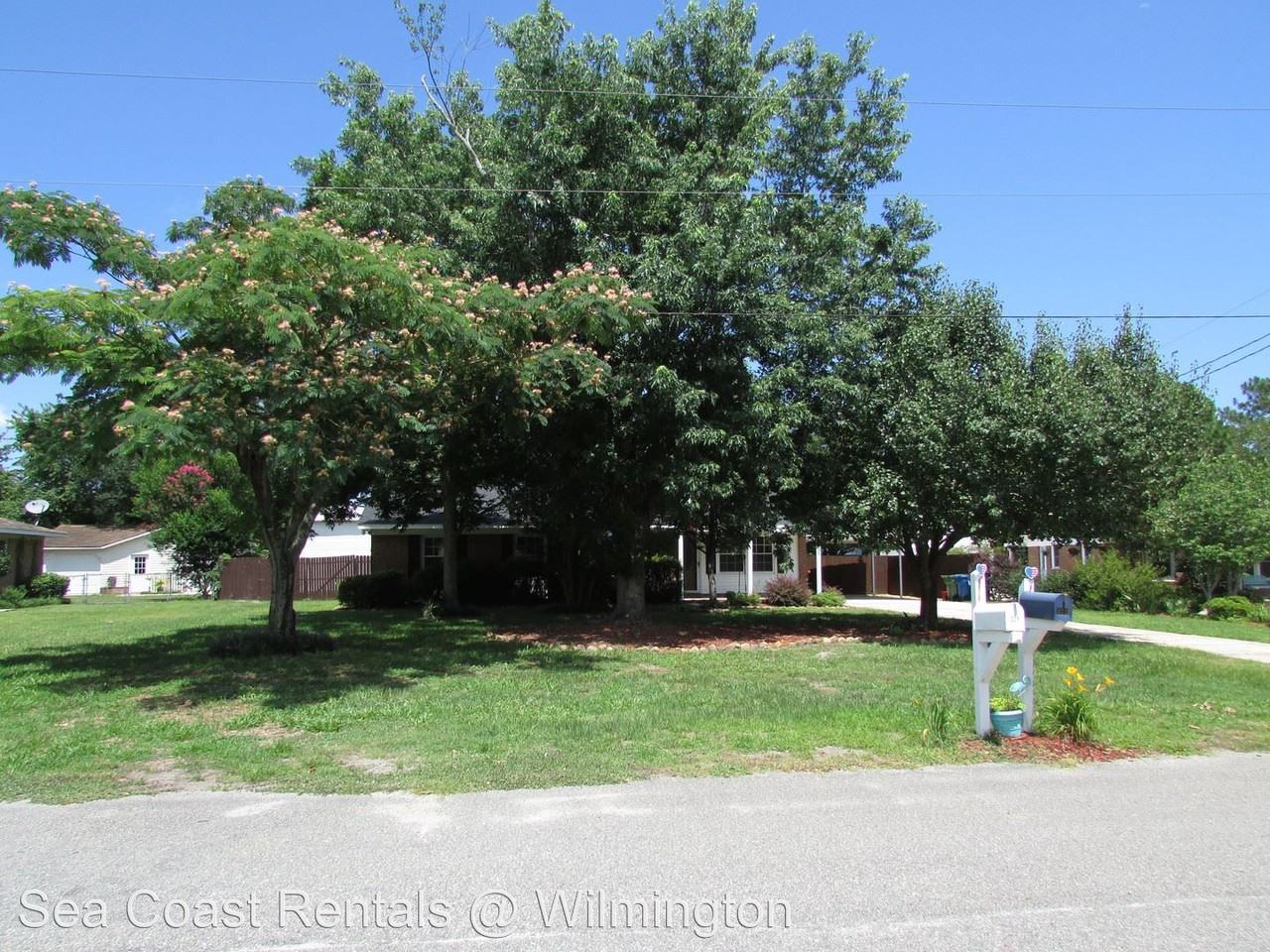 321 Apollo Dr - Photo 2 of 27