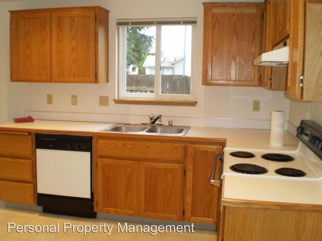 14815 NE 91st St - Photo 2 of 4