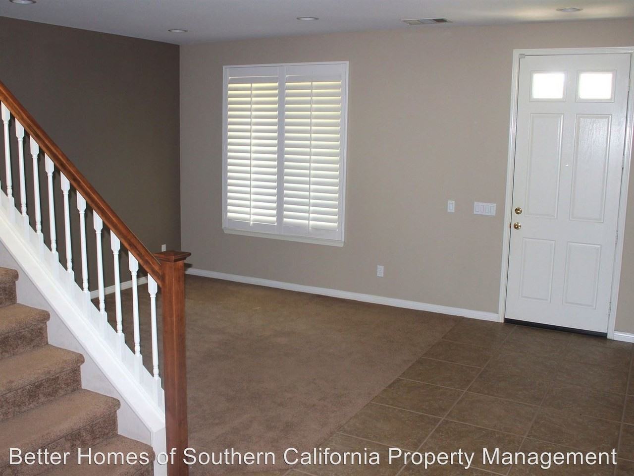 10790 Barberry Ct - Photo 2 of 26