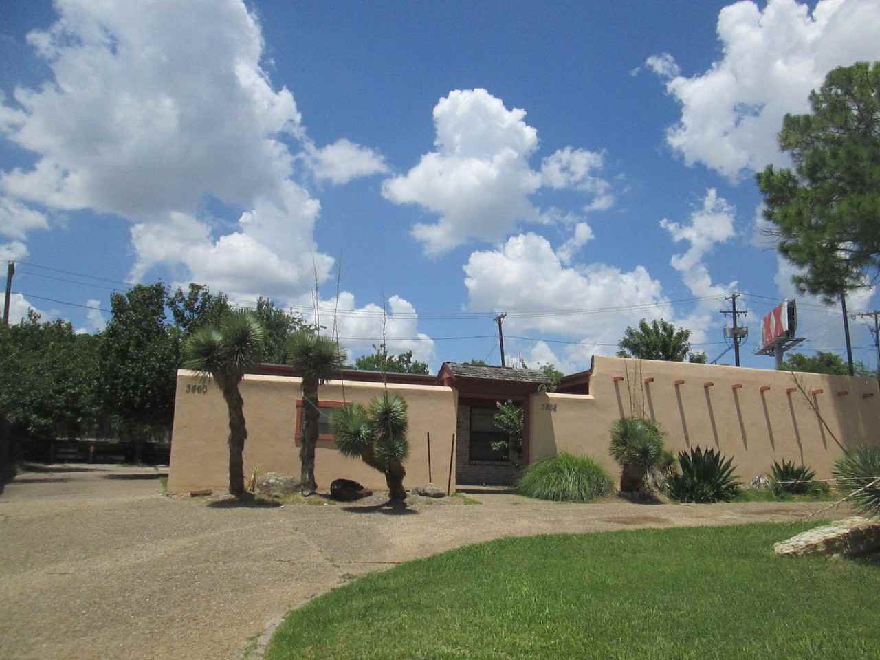 3860 Wonder Ct - Photo 2 of 10