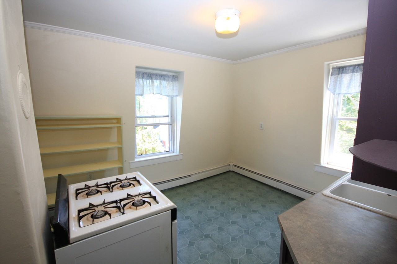 15 Dixon Street - Photo 2 of 18