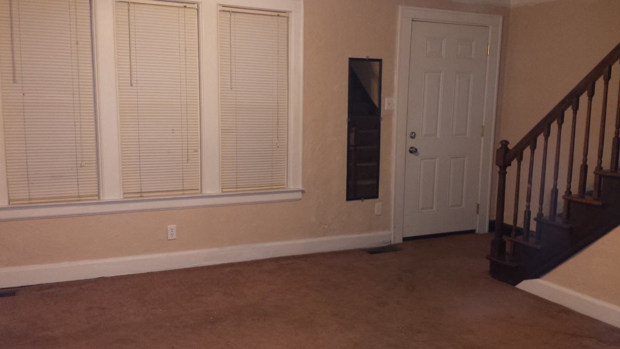 5845 Miller Rd - Photo 2 of 11