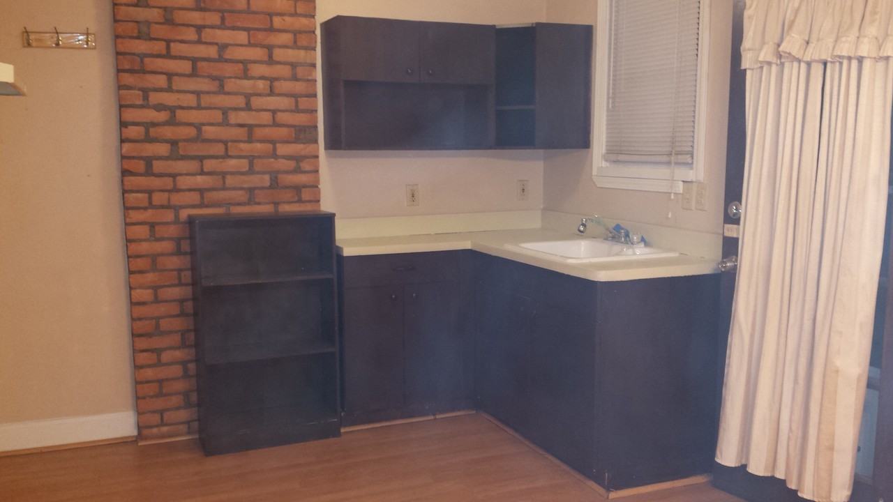 5845 Miller Rd - Photo 3 of 11